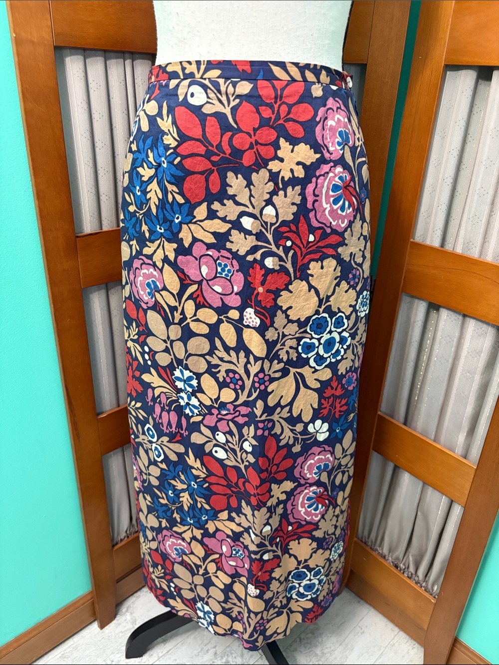 Floral Navy Maxi Skirt with Multicolor Blooms